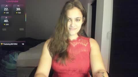 Snapshot of miarides19 chatting on October 31, 2025, 7:37 pm Mia Cruz online show from October 31, 2025, 7:37 pm