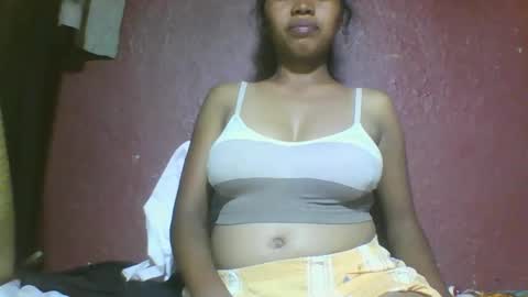 miarii online show from March 9, 2025, 5:17 pm