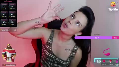 Snapshot of miarobinn_ chatting on October 20, 2025, 11:43 am miarobinn_ online show from October 20, 2025, 11:43 am
