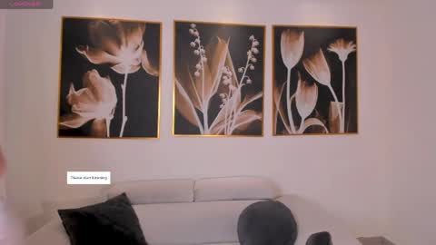Mia Silva online show from June 8, 2026, 10:59 am