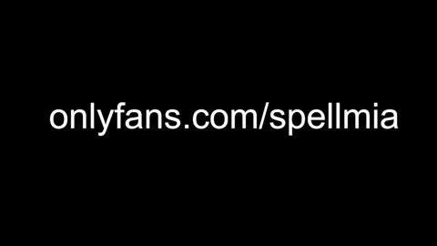 Snapshot of miaspell chatting on December 21, 2024, 12:42 am Mia  instagram miasspell online show from December 21, 2024, 12:42 am