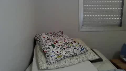 Snapshot of miasscd96 chatting on January 22, 2025, 8:17 pm michelle online show from January 22, 2025, 8:17 pm