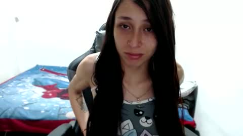 mia online show from May 20, 2026, 1:12 am