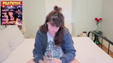 Mia  online show from March 5, 2026, 3:41 pm