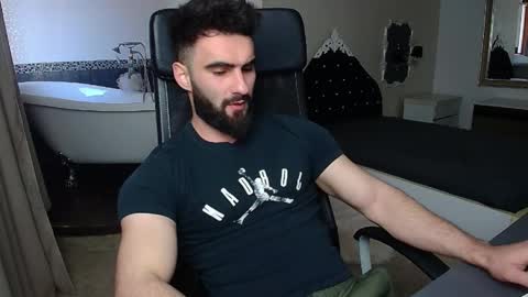 MicahLane online show from April 6, 2026, 4:43 am