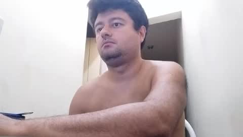 Snapshot of micarranox chatting on January 26, 2025, 2:24 am micarranox online show from January 26, 2025, 2:24 am