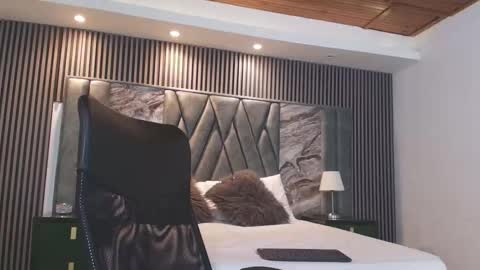 Michael online show from February 1, 2026, 9:13 pm