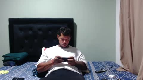 Michael Daviss online show from April 1, 2026, 12:33 am