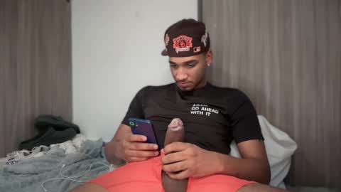 Snapshot of michael_jordanx chatting on March 7, 2025, 6:11 pm Angel online show from March 7, 2025, 6:11 pm