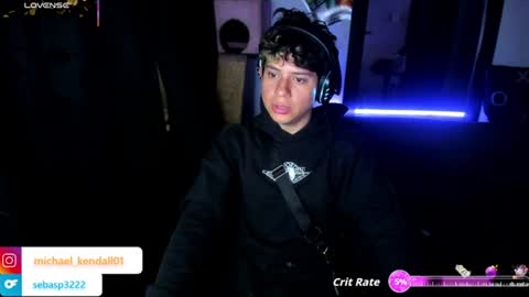 michael independent model  online show from June 13, 2026, 1:09 pm