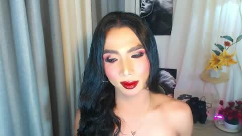 michaelagoddess online show from May 19, 2026, 1:56 am