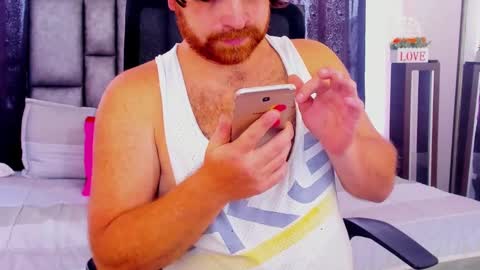 Snapshot of michaelhawtin chatting on March 10, 2025, 8:12 pm Michael  Contenido explcito online show from March 10, 2025, 8:12 pm