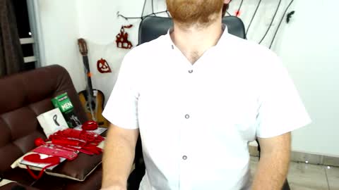 Snapshot of michaelhawtin chatting on October 14, 2025, 1:50 am Michael  Contenido explcito online show from October 14, 2025, 1:50 am