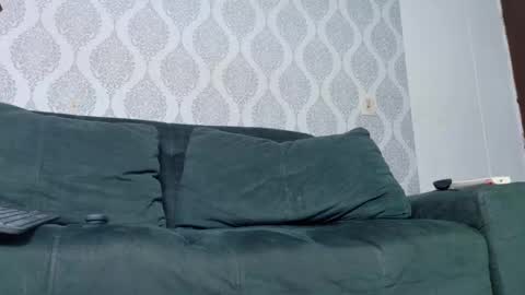 Snapshot of michaell_twink chatting on June 2, 2026, 10:01 pm Michaell online show from June 2, 2026, 10:01 pm