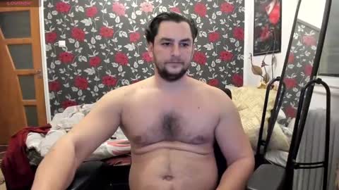 michaelragnar90 online show from January 14, 2025, 3:36 pm