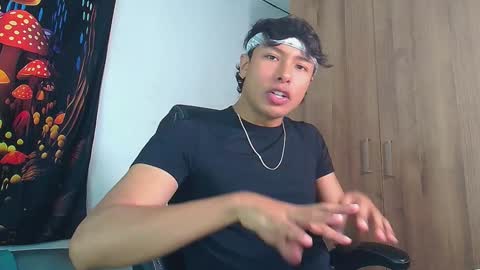 michaelstones online show from January 13, 2025, 1:49 pm