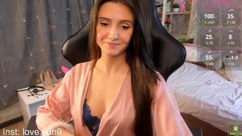 Snapshot of michel_momsen chatting on February 16, 2025, 3:16 pm Michel online show from February 16, 2025, 3:16 pm