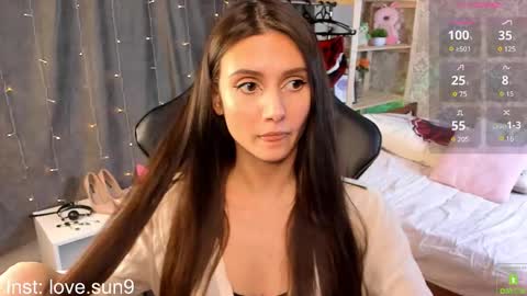 Snapshot of michel_momsen chatting on February 18, 2025, 3:21 pm Michel online show from February 18, 2025, 3:21 pm