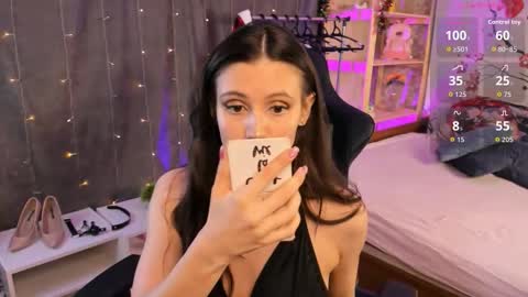 Snapshot of michel_momsen chatting on February 2, 2026, 12:26 pm Michel online show from February 2, 2026, 12:26 pm