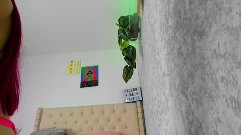 Snapshot of michele_rooss00 chatting on March 9, 2025, 2:50 am melannie follow my new page online show from March 9, 2025, 2:50 am