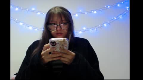 Michell online show from March 19, 2026, 2:59 am