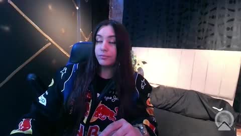 Snapshot of michell_h chatting on May 5, 2026, 6:54 am Nani online show from May 5, 2026, 6:54 am