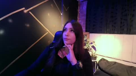 Snapshot of michell_h chatting on May 9, 2026, 3:56 am Nani online show from May 9, 2026, 3:56 am