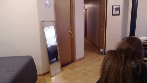 Snapshot of michelle209 chatting on January 15, 2025, 7:01 pm Michelle online show from January 15, 2025, 7:01 pm