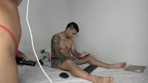 Snapshot of michelleanddavid_ chatting on February 10, 2026, 5:06 pm MICHELLE AND DAVID online show from February 10, 2026, 5:06 pm