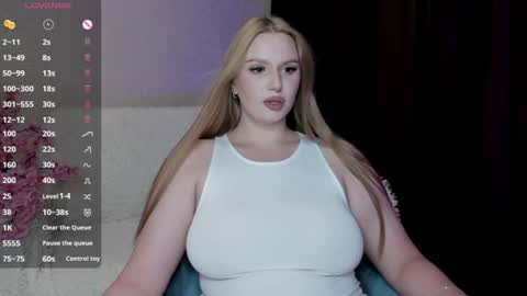 michellemilerr online show from July 15, 2026, 9:47 am