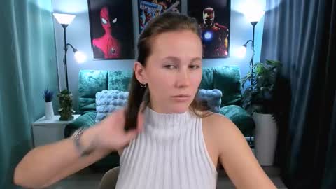 MichelleOrtis online show from February 5, 2026, 11:48 am