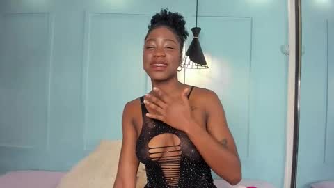 michellepose online show from November 14, 2025, 12:59 pm