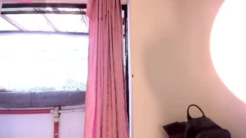 Snapshot of michellepreston_ chatting on July 6, 2026, 12:02 pm michellepreston_ online show from July 6, 2026, 12:02 pm