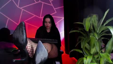 Snapshot of michellgrey chatting on October 19, 2025, 7:58 pm michellgrey online show from October 19, 2025, 7:58 pm