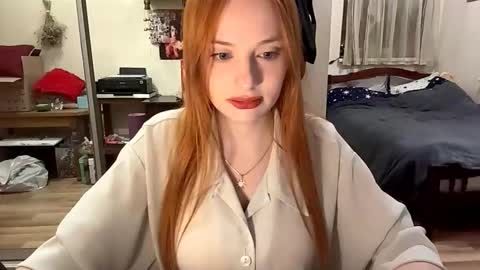 Snapshot of michelsogol chatting on February 5, 2026, 6:23 pm Foxy online show from February 5, 2026, 6:23 pm