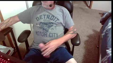 Snapshot of michigan_daddy chatting on September 22, 2025, 3:47 pm TattedInDetroit online show from September 22, 2025, 3:47 pm