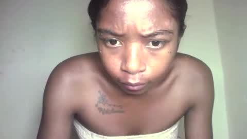 michou_69 online show from May 23, 2026, 5:39 pm