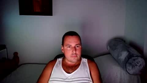 micic3 online show from June 8, 2026, 1:28 am