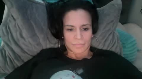 Snapshot of micielo87 chatting on February 27, 2025, 7:26 pm Skye online show from February 27, 2025, 7:26 pm