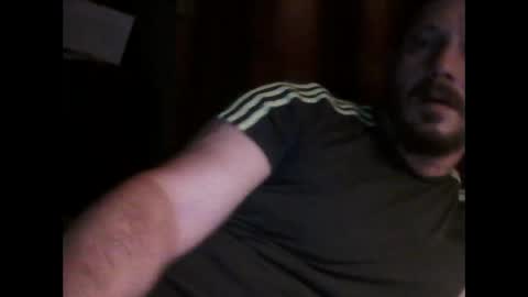 Snapshot of mickael236 chatting on December 10, 2024, 5:33 pm mickael236 online show from December 10, 2024, 5:33 pm