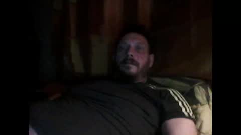 Snapshot of mickael236 chatting on December 20, 2024, 2:30 am mickael236 online show from December 20, 2024, 2:30 am
