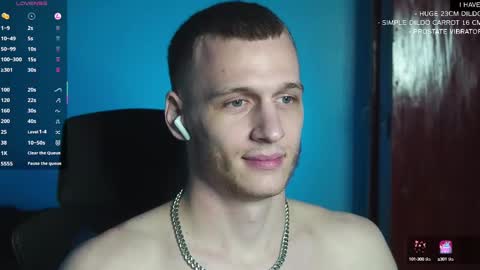 Snapshot of mickey_pict chatting on February 26, 2025, 1:30 pm Mickey online show from February 26, 2025, 1:30 pm