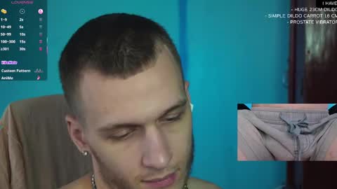 Snapshot of mickey_pict chatting on March 1, 2025, 4:37 am Mickey online show from March 1, 2025, 4:37 am