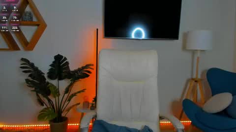 micky___love online show from March 9, 2026, 8:57 pm