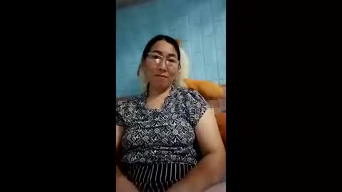 Miky online show from May 11, 2026, 1:28 pm