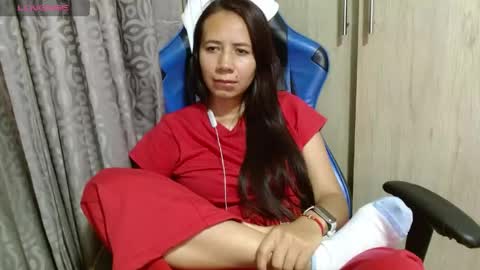 vanesa sexy online show from April 21, 2026, 1:42 am
