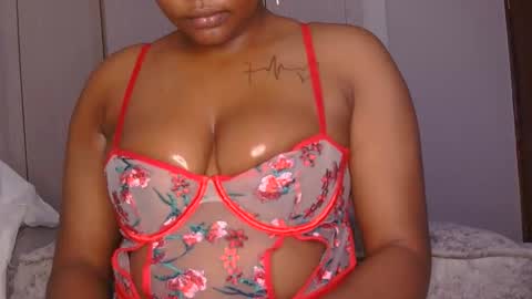 Snapshot of midnight_goddess chatting on April 21, 2026, 2:12 pm Kelly online show from April 21, 2026, 2:12 pm