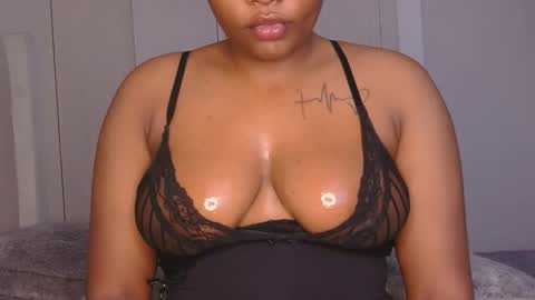 Snapshot of midnight_goddess chatting on April 25, 2026, 9:34 am Kelly online show from April 25, 2026, 9:34 am