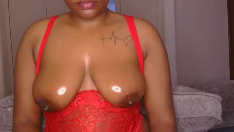 Snapshot of midnight_goddess chatting on May 7, 2026, 3:17 pm Kelly online show from May 7, 2026, 3:17 pm