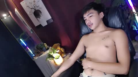 Snapshot of midnightkiller_ chatting on May 24, 2026, 12:26 am Kitty online show from May 24, 2026, 12:26 am